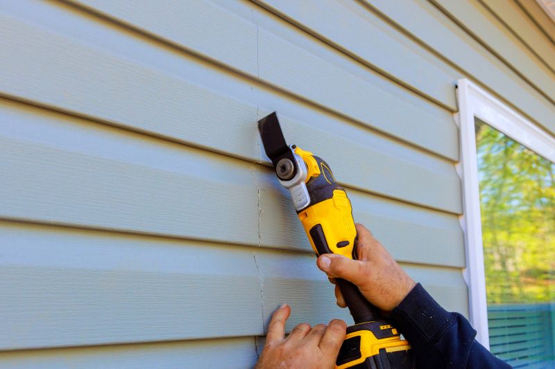 Vinyl Siding Repair - Image 13